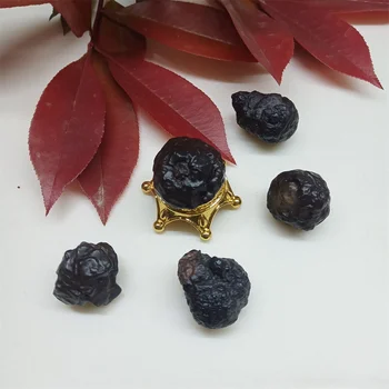 Retenybė Natūralus juodas Nesupjaustytas neapdorotas juodas deimantas Mineralinis pavyzdys Brangakmeniai Energija Populiariausias ornamentas