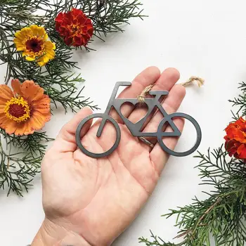 Senovinis dviračio ornamentas Metalinis dviračio ornamentas su virvėmis Šventinis ir žavingas dviračio pakabukas, skirtas pakabinti ant eglutės