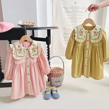 Prancūziška retro gėlėmis siuvinėta mergaičių suknelė 2023 Rudens atvartas ilgomis rankovėmis Vaikų princesės suknelė